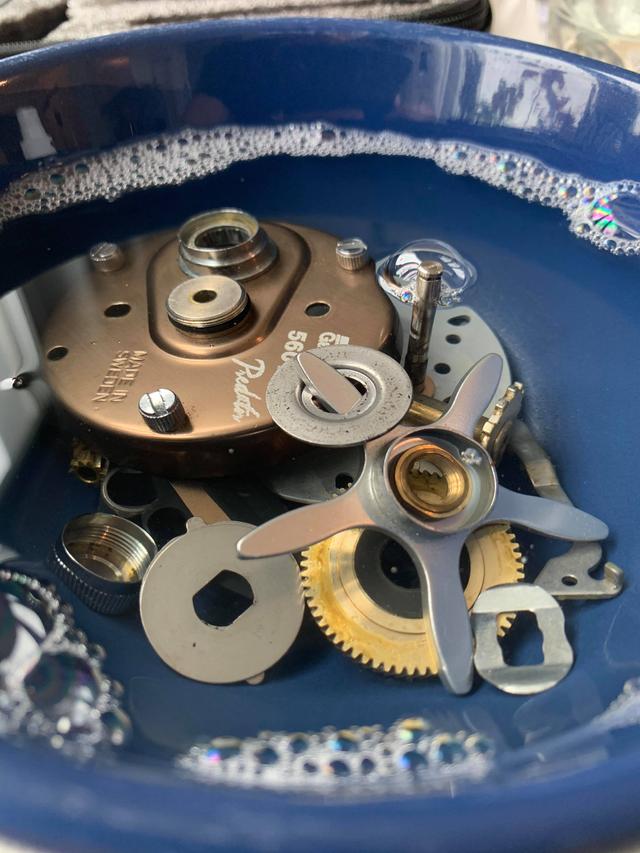 Ambassadeur 5601c pieces getting cleaned